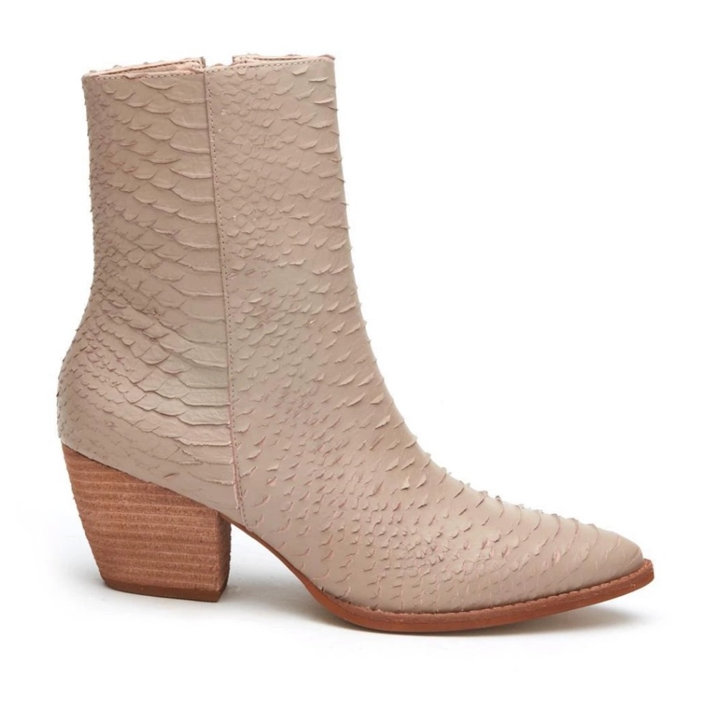 CATY SNAKESKIN BOOT (Ivory/tan) SIZE 8